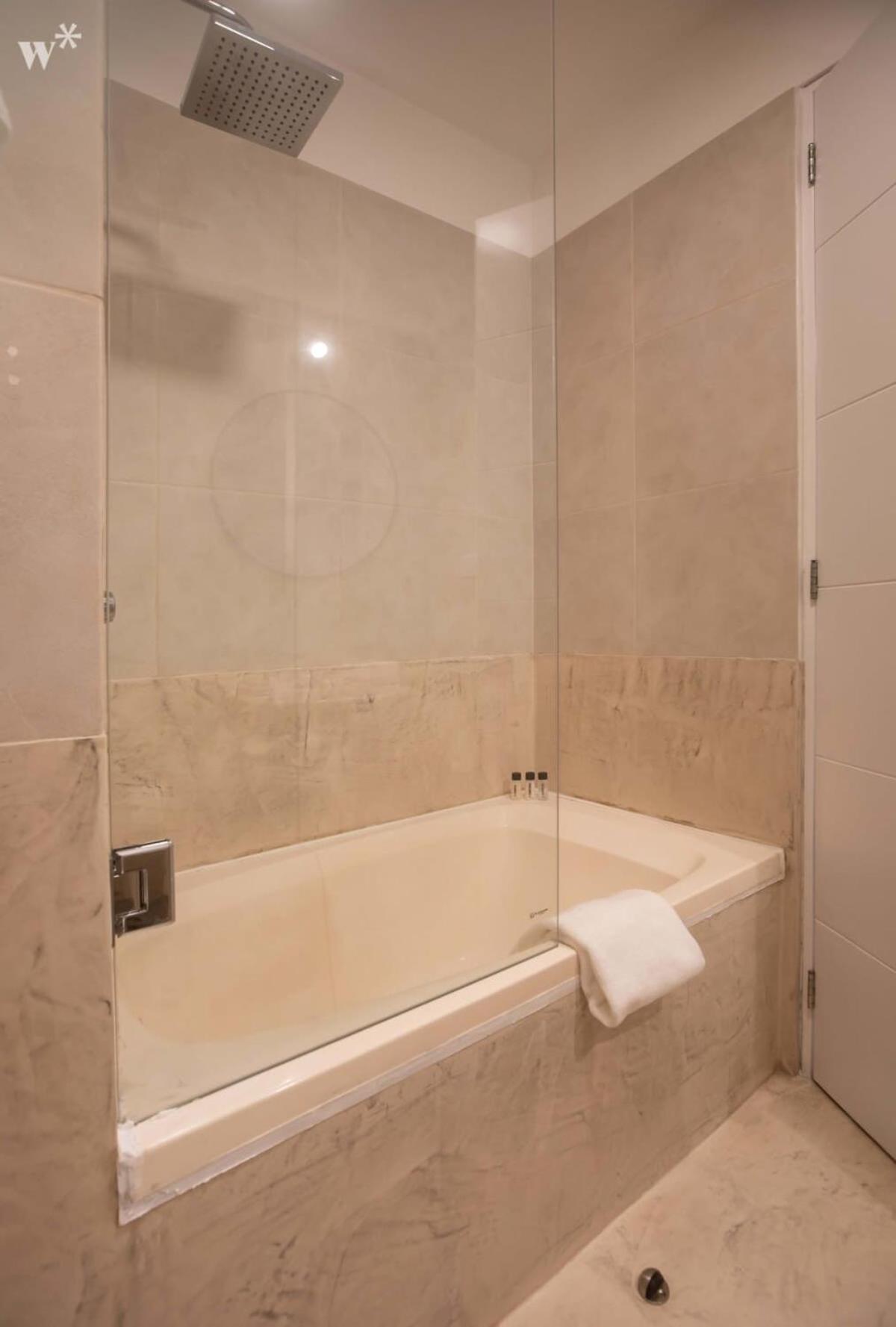 Sleek 2br In Miraflores